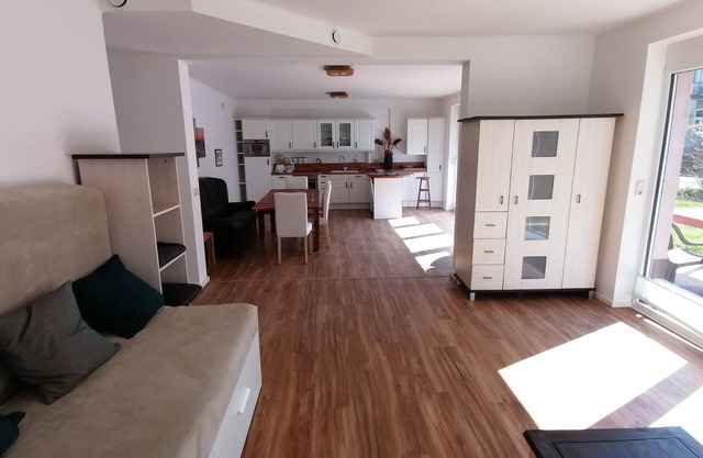 85sqm 2-room apartment "Pauluste" with quiet garden/ terrace and close to the city center