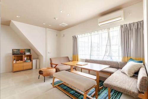 8b HOTEL -Osaka Nishikujo APARTMENT-