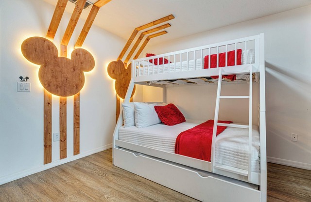 9 Mi to Disney: Themed Rooms & Private Pool!