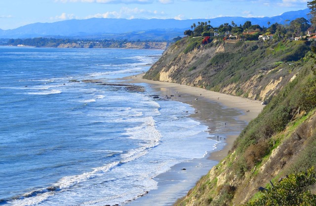 A pretty home in the popular coastal section of Santa Barbara's Mesa.