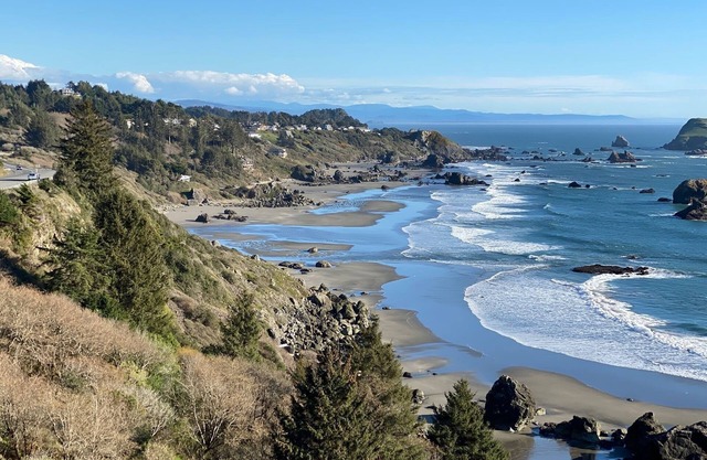 Una escapada romántica en el "White Water Cove" En Rainbow rock !!