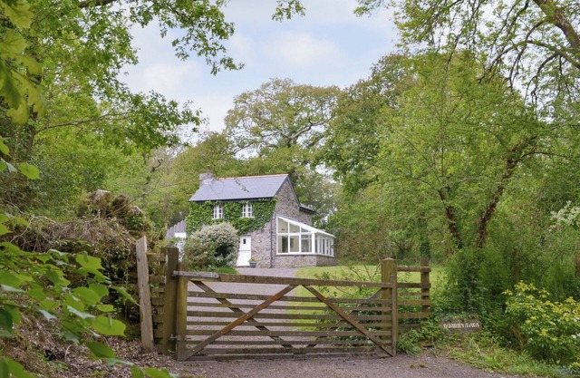 Alojamiento de 2 habitaciones en Golberdon, near Callington