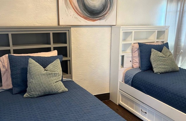 A short walk to The Halifax River or short drive to Daytona Beach.
