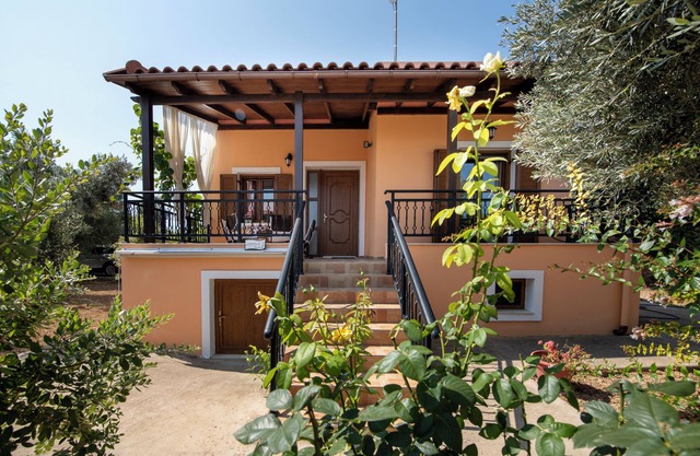 Afroditi Villa, diosa de la belleza y el placer en la naturaleza cretense!
