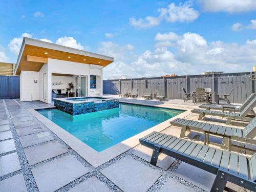 Agave La Vie With Elevator And Private Beach
