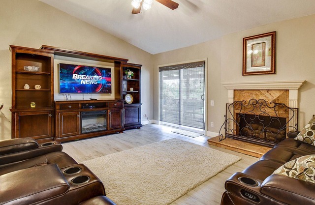AGRADO GETAWAY cerca del lago Mission Viejo, playas en Newport, Dana Point, Laguna