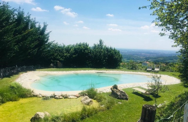 Agriturismo La Perlara - Habitación doble panorámica con vista a la montaña