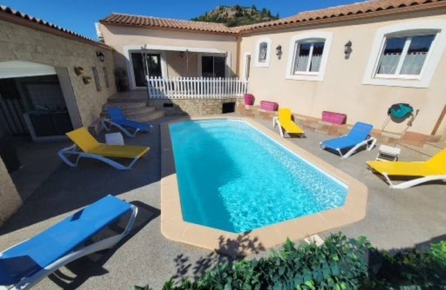 Villa de 140 m2 con aire acondicionado, piscina privada y WIFI.