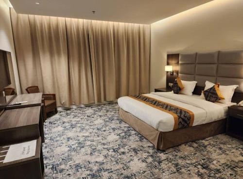 Al-Fal Hotel