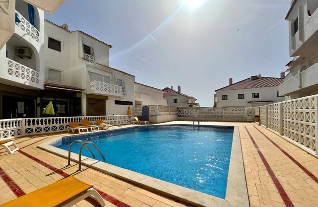 Albufeira Central 3 With Pool by Homing