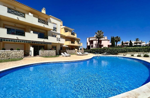 Albufeira Valley 2 With Pool by Homing