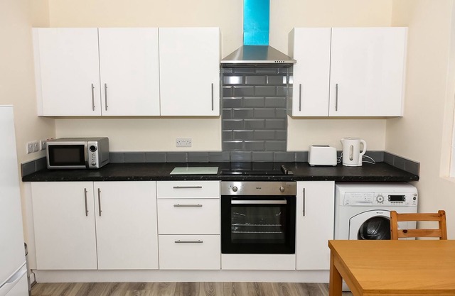 Alexander Apartments Rooms 1
