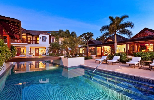 Alila (3/4 Rooms) Luxury villa