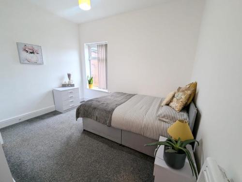 All En-suite Home for Contractors, Families & Large Groups