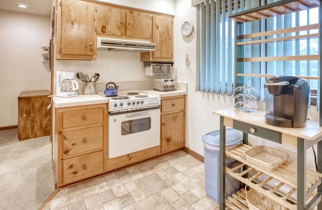 Alpine Meadows 30 3 Bedroom Townhouse by Redawning