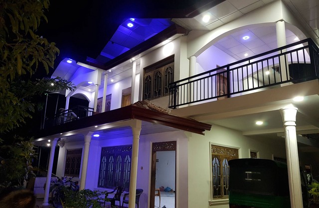Amada Lake View Homestay