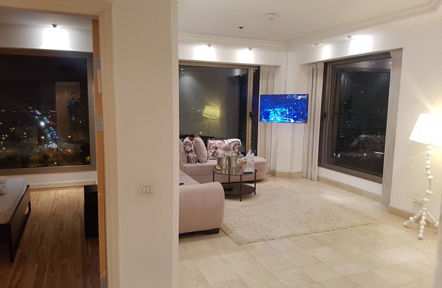 ¡Increíble apartamento con vistas a la ciudad y al mar! Tel Aviv