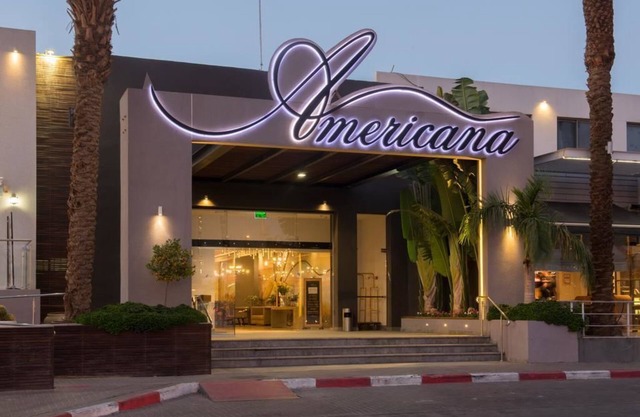 Americana Hotel