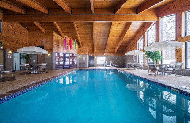 AmericInn by Wyndham Sioux Falls