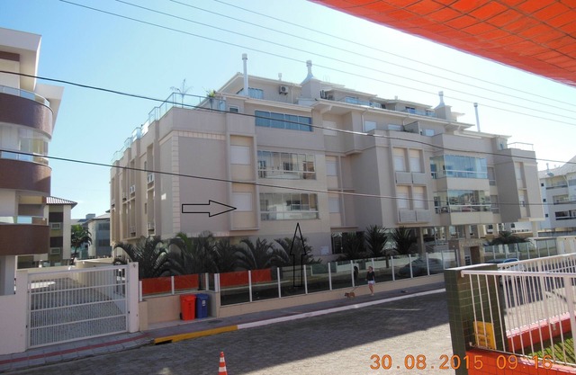 Ajustar ancho (nuevo) a 300m de la playa, con aire en todas las habitaciones y sala de juegos.