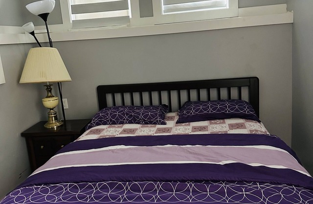 An adorable 2 BR suite with own kitchen & laundry