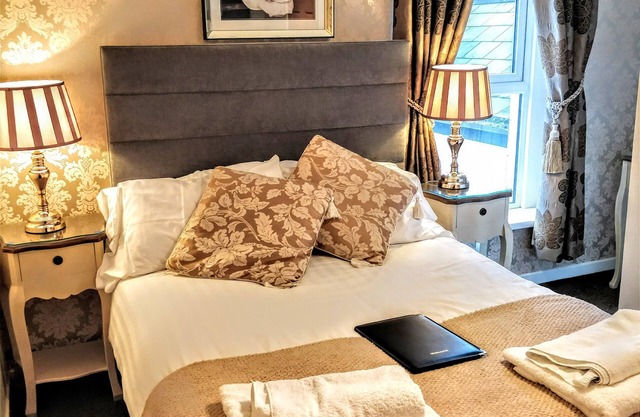 Angel House Bed & Breakfast