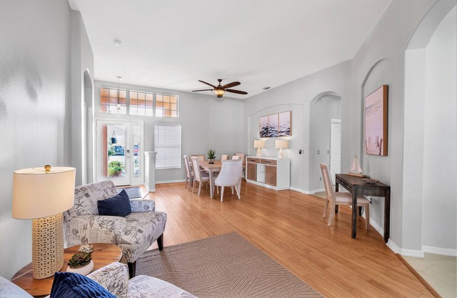 Anna Marie Island, Lakewood Ranch, and Sarasota! Family Friendly!