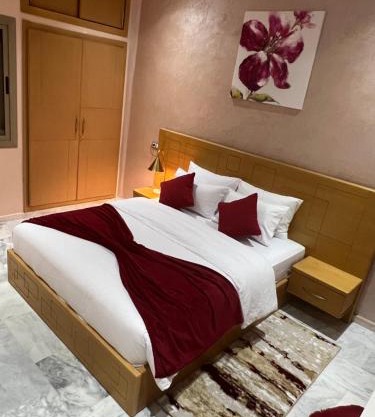 Antonios luxury apartments