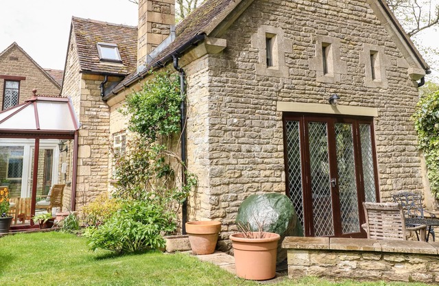 Anvil Cottage, CHIPPING NORTON