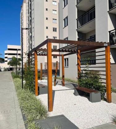 Ap a 2 quadras da praia e próximo ao Beto Carrero