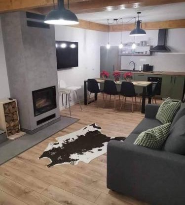 Apartament NA PIĘTERKU