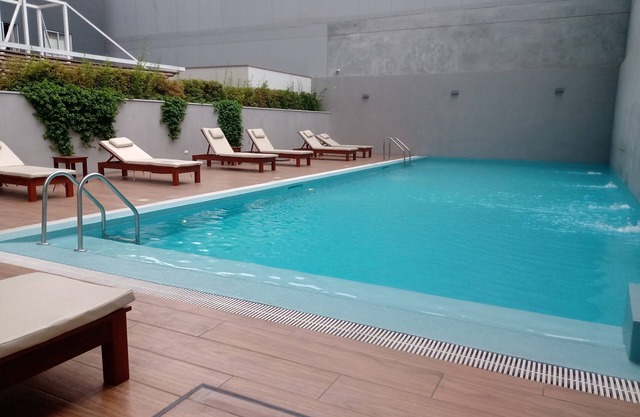 2Bdrm/2Bath Apartment - Pool & Gym near "Parque de las Aguas / Estadio Nacional"
