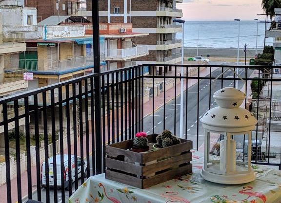 Apartamento H9 Gran Playa con vistas al mar