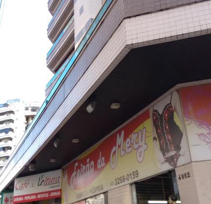 Apartamento Meia Praia