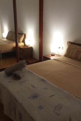 Apartamento para parejas con Parking privado Gratis