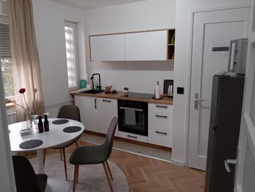 Apartman Leky