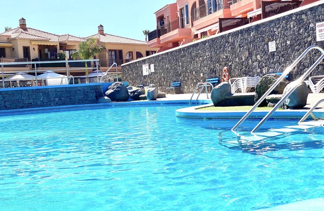 ** OFERTA ** Soñando el sol a 300 metros del mar - Piscina - Wi-Fi- Golf a 3 km