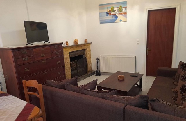 Apartamento 'Alexandros' con terraza privada, Wi-Fi y aire acondicionado