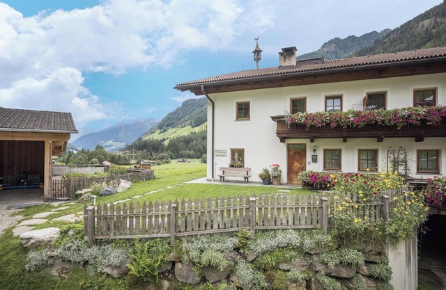 Apartamento "Bärental" en un bello paisaje con vistas a la montaña, Wi-Fi y jardín