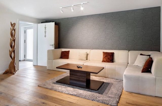 Apartamento 'Bobbele' con vistas a la montaña, jardín compartido y Wi-Fi