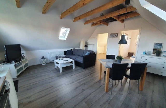 Apartment by the lake
