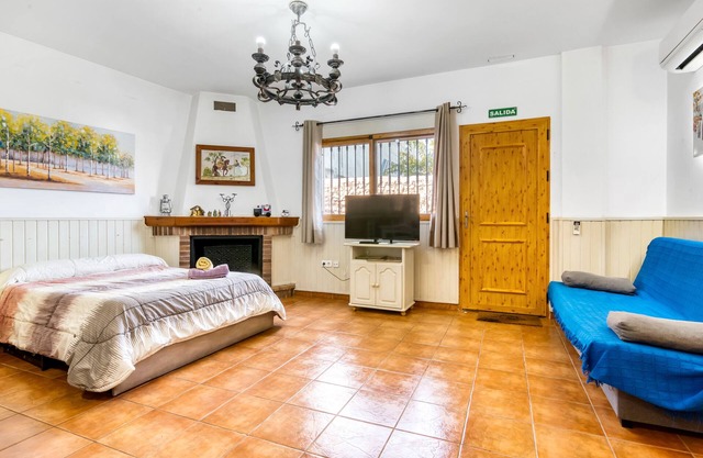 Apartamento 'Carrebaix' con Wi-Fi y aire acondicionado
