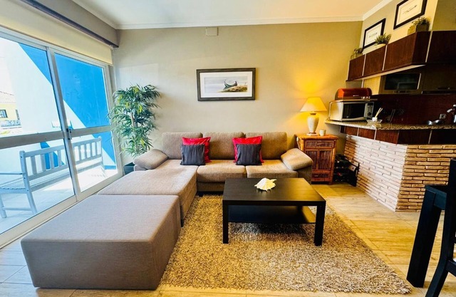 Apartamento 'Casa Azul' con terraza privada, jardín privado y Wi-Fi