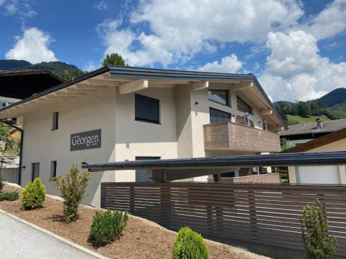 Apartment Das Georgen- Maiskogel by Interhome