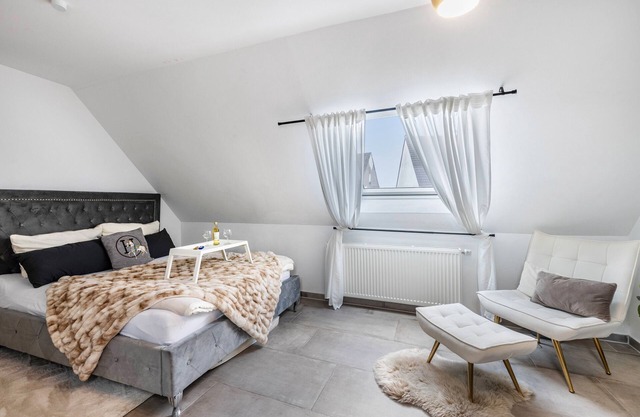 Apartamento 'Deluxe' con Wi-Fi y aire acondicionado