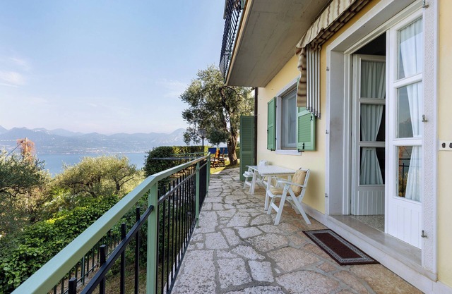 Apartamento 'El Casal' con vistas al lago, piscina compartida y Wi-Fi