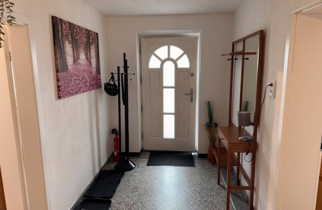 Apartamento 'Erdgeschoss' con terraza compartida y Wi-Fi