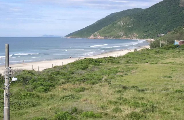 Apartamento frente al mar con hidromasaje Azores playa, Floripa