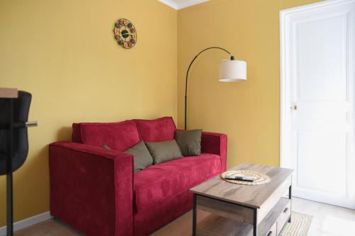 Apartment for 4 - near Square des Batignolles