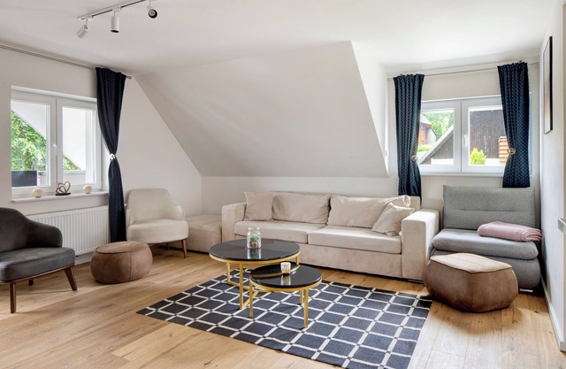 Apartamento 'Gentuard's Und Leandro's Weitblick' con vistas a la montaña, jardín compartido y Wi-Fi